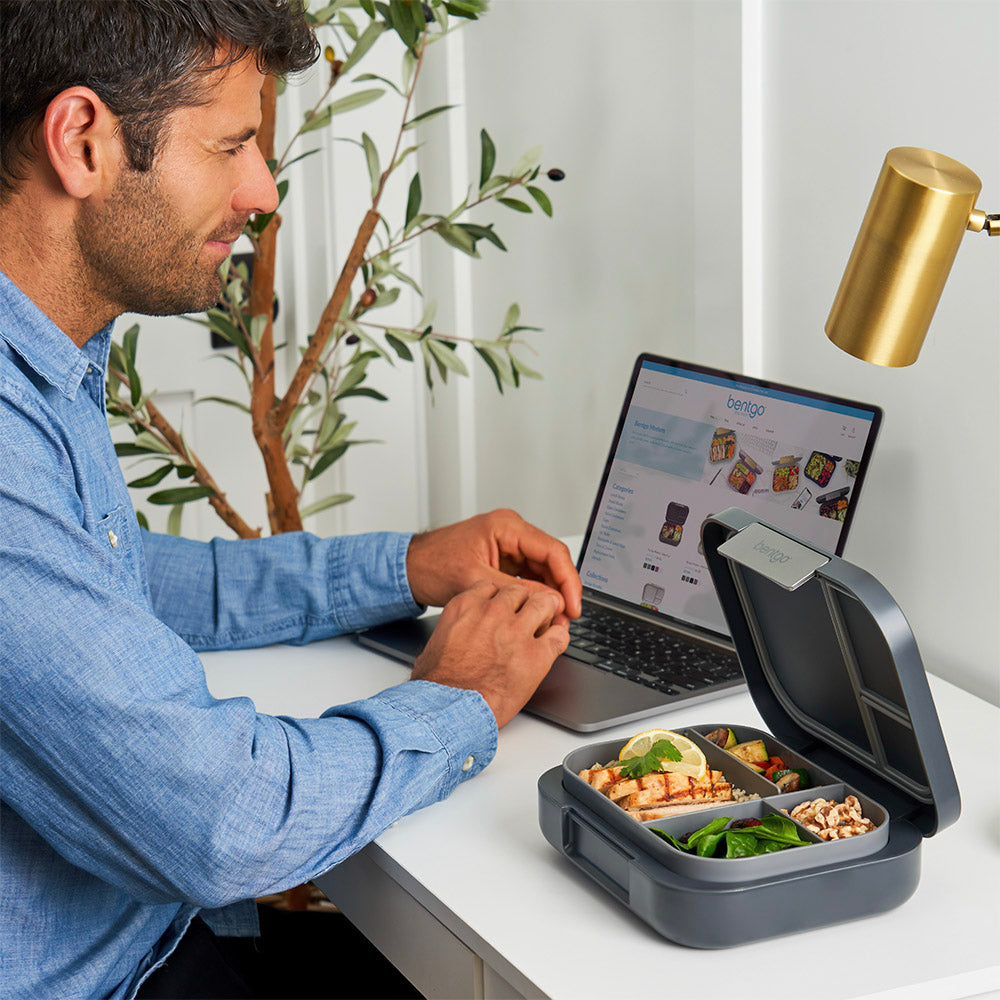 bentgo-modern-lunch-box-and-snack-cup-n1 BGMDNBDL-DG_4.jpg